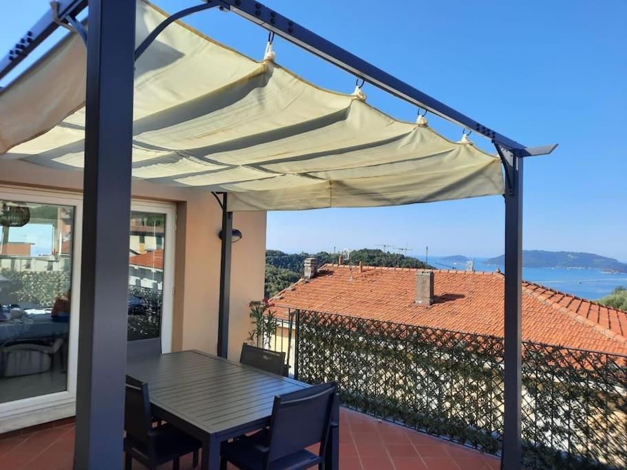 La Terrazza Sul Golfo Dei Poeti Con Vista Mare Lägenhet Pitelli Exteriör bild