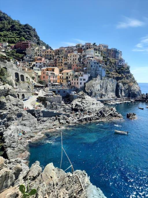 La Terrazza Sul Golfo Dei Poeti Con Vista Mare Lägenhet Pitelli Exteriör bild